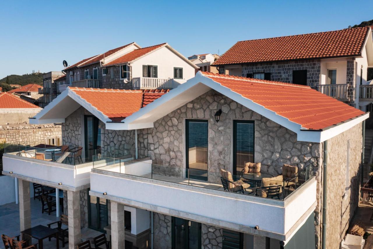 Apartments Ponta Krasici 蒂瓦特 外观 照片