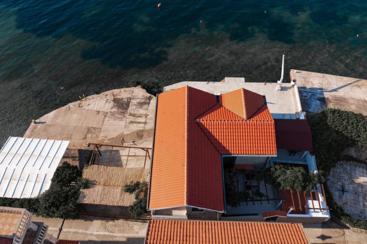 Apartments Ponta Krasici 蒂瓦特 外观 照片